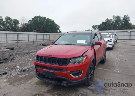 2019 Jeep Compass Altitude Fwd from USA, damaged, VIN 3C4NJCBB7KT612978
